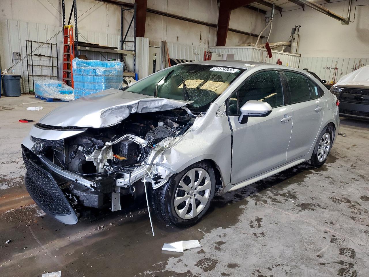 Salvage Toyota Corolla Image