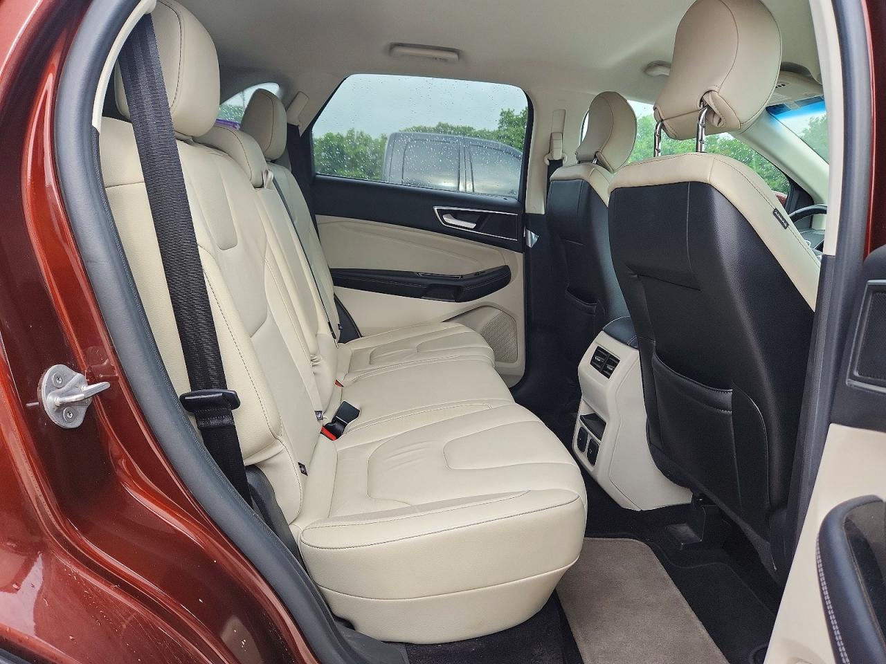 Ford Edge Titanium