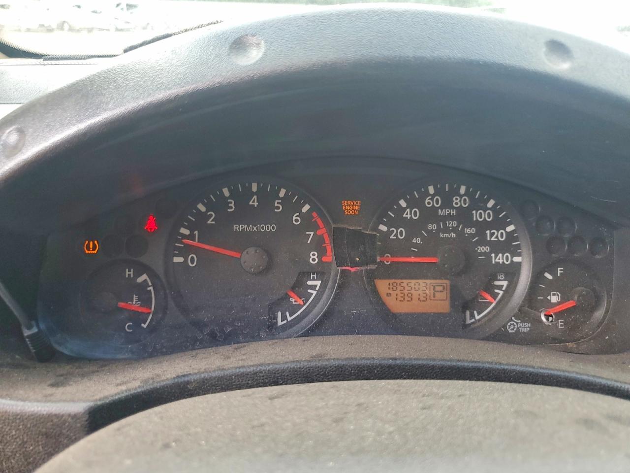 Nissan Frontier Se