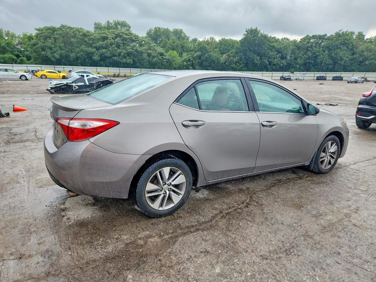 Toyota Corolla Le Eco Plus