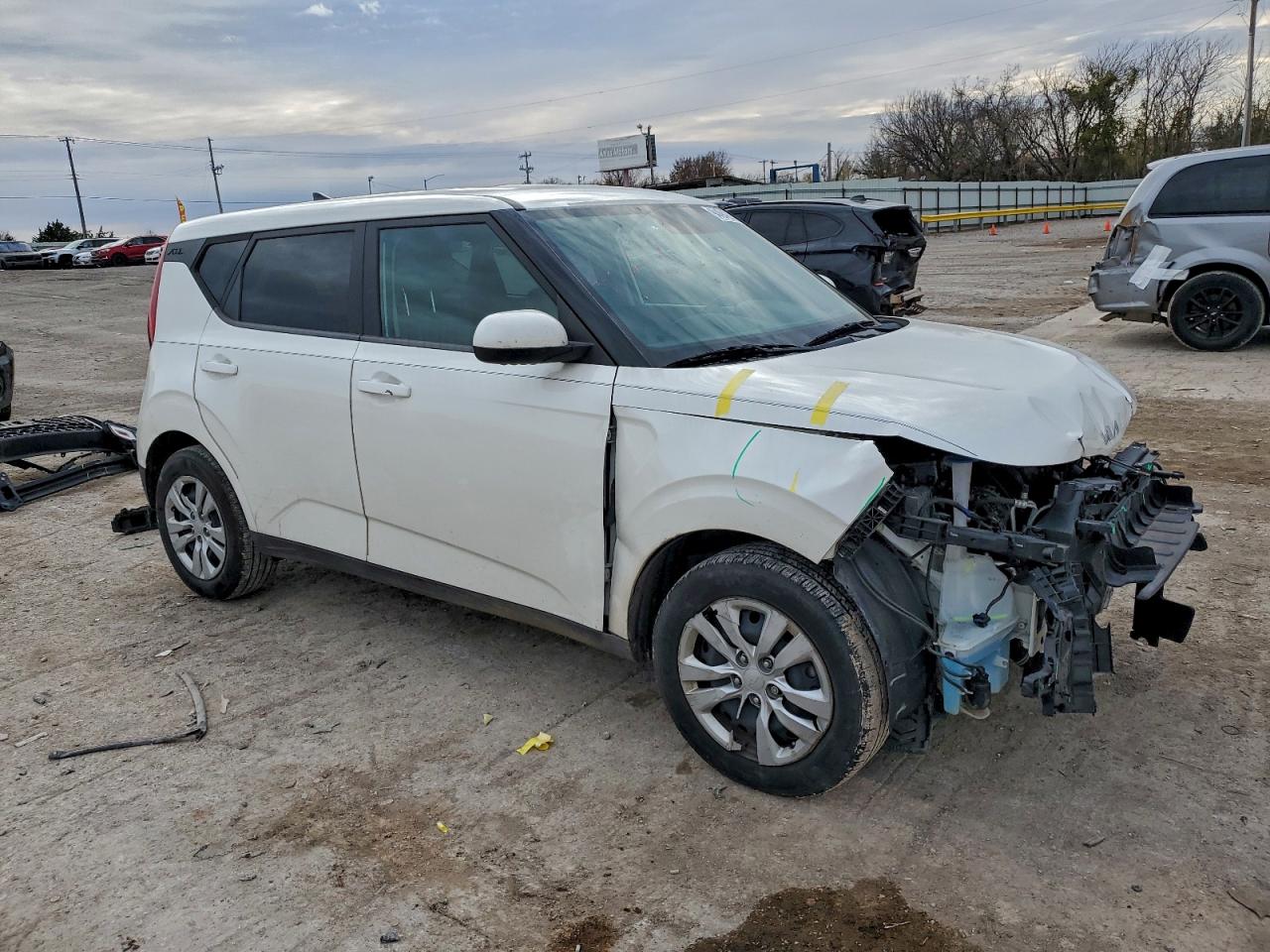 Kia Soul Lx