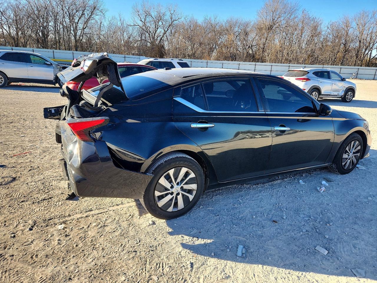 Nissan Altima S