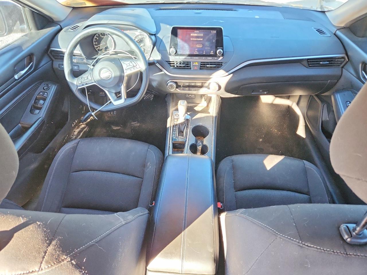 Nissan Altima S