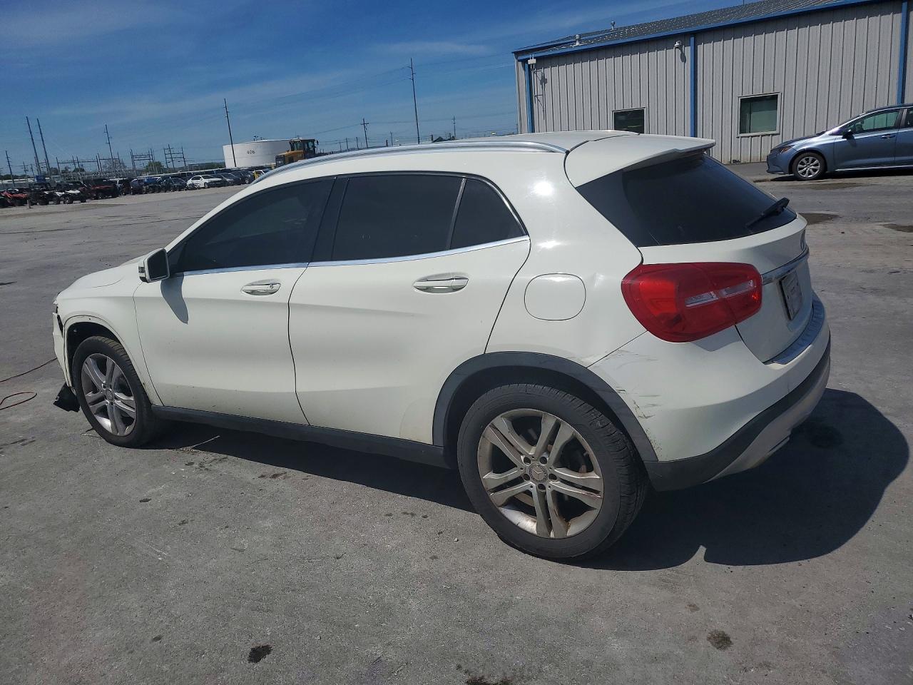 Mercedes-Benz GLA 250 4matic
