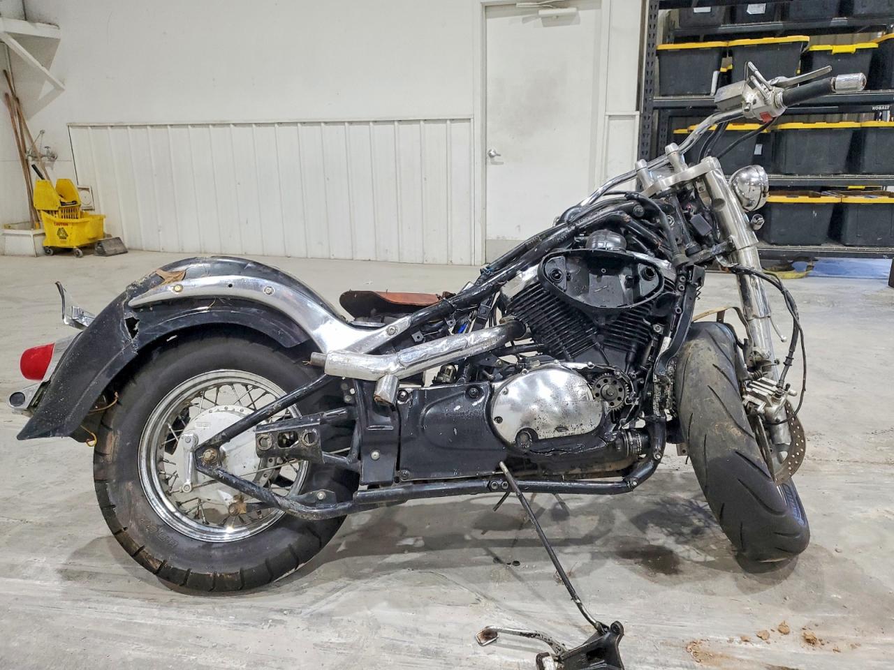 Salvage Suzuki Cyc Vl Vlr Image