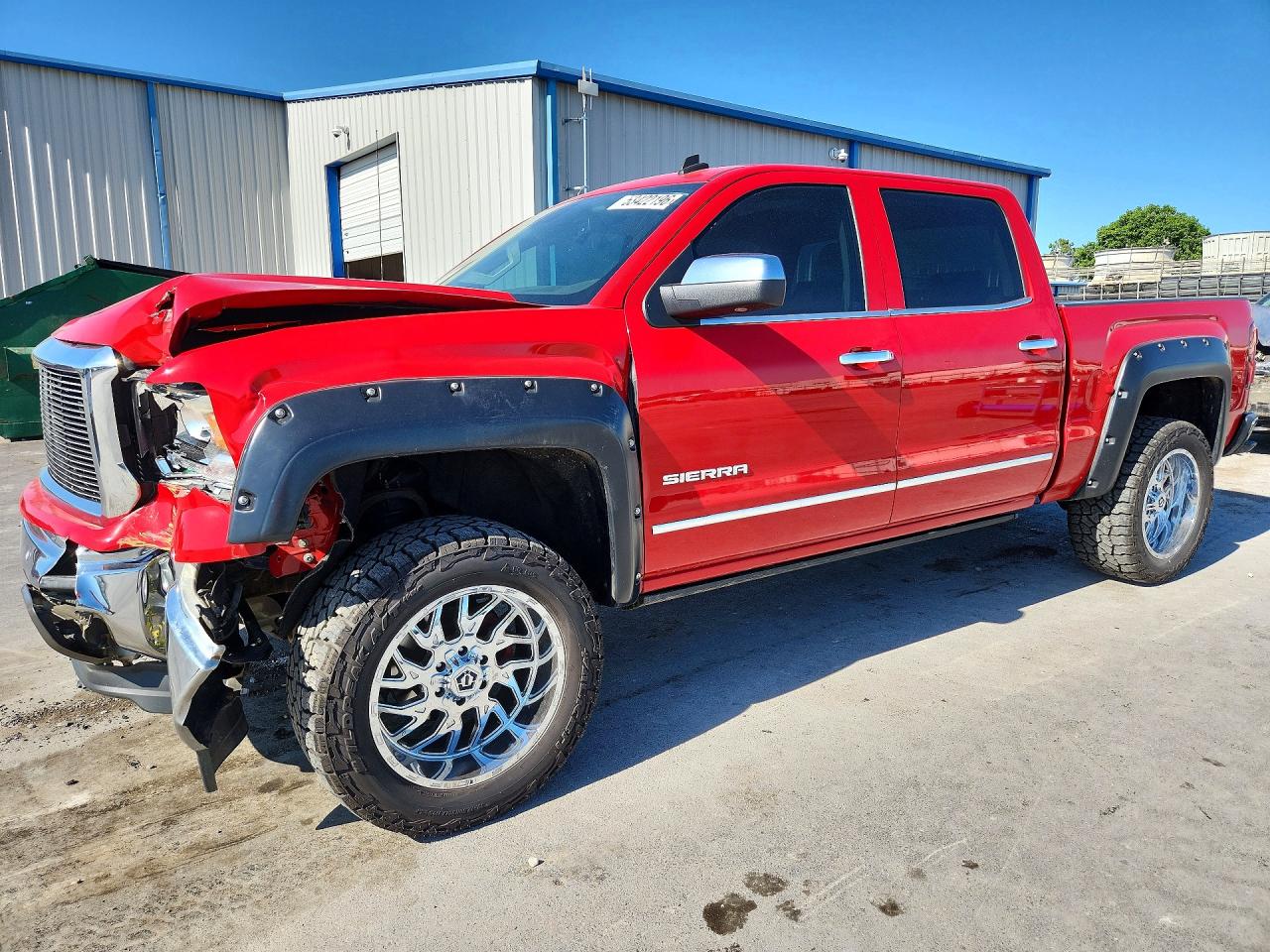 Salvage GMC Sierra Image