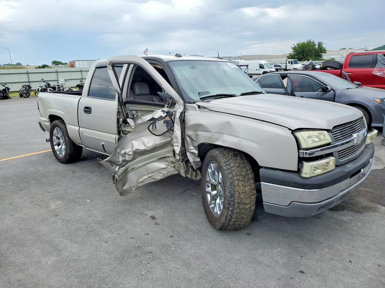 Chevrolet Silverado C1500
