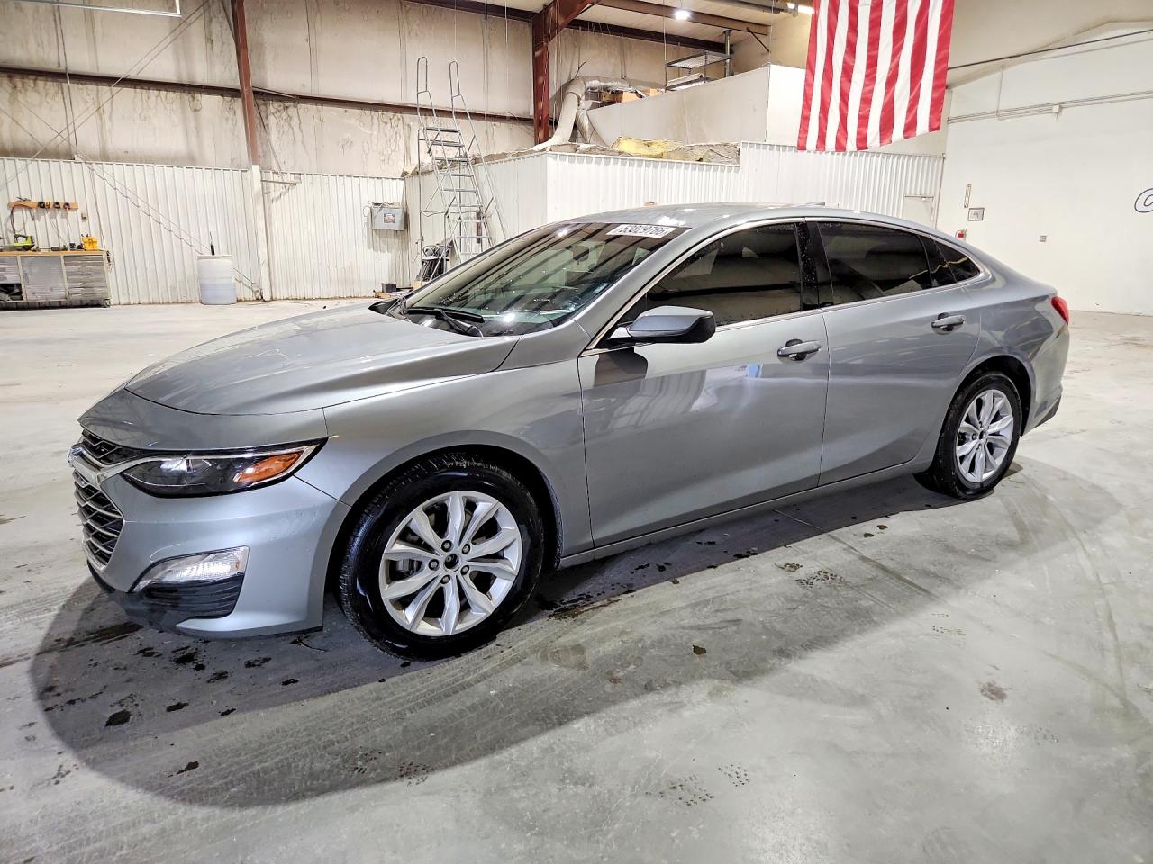 Salvage Chevrolet Malibu Image