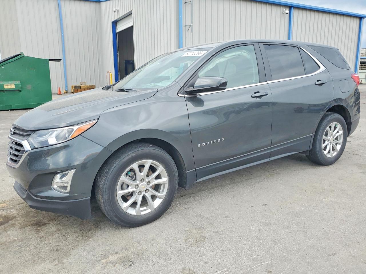 Salvage Chevrolet Equinox Image