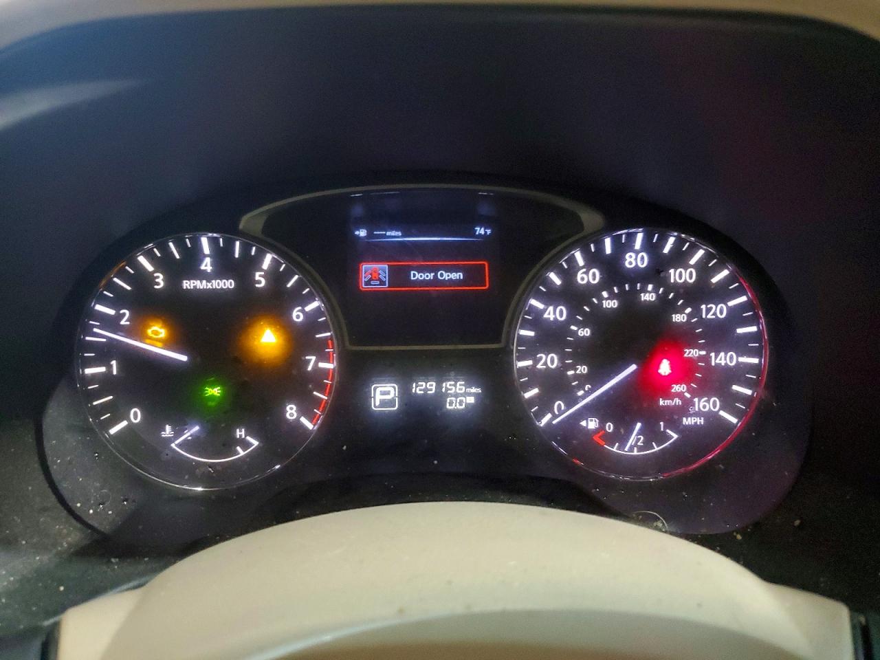 Nissan Pathfinder S