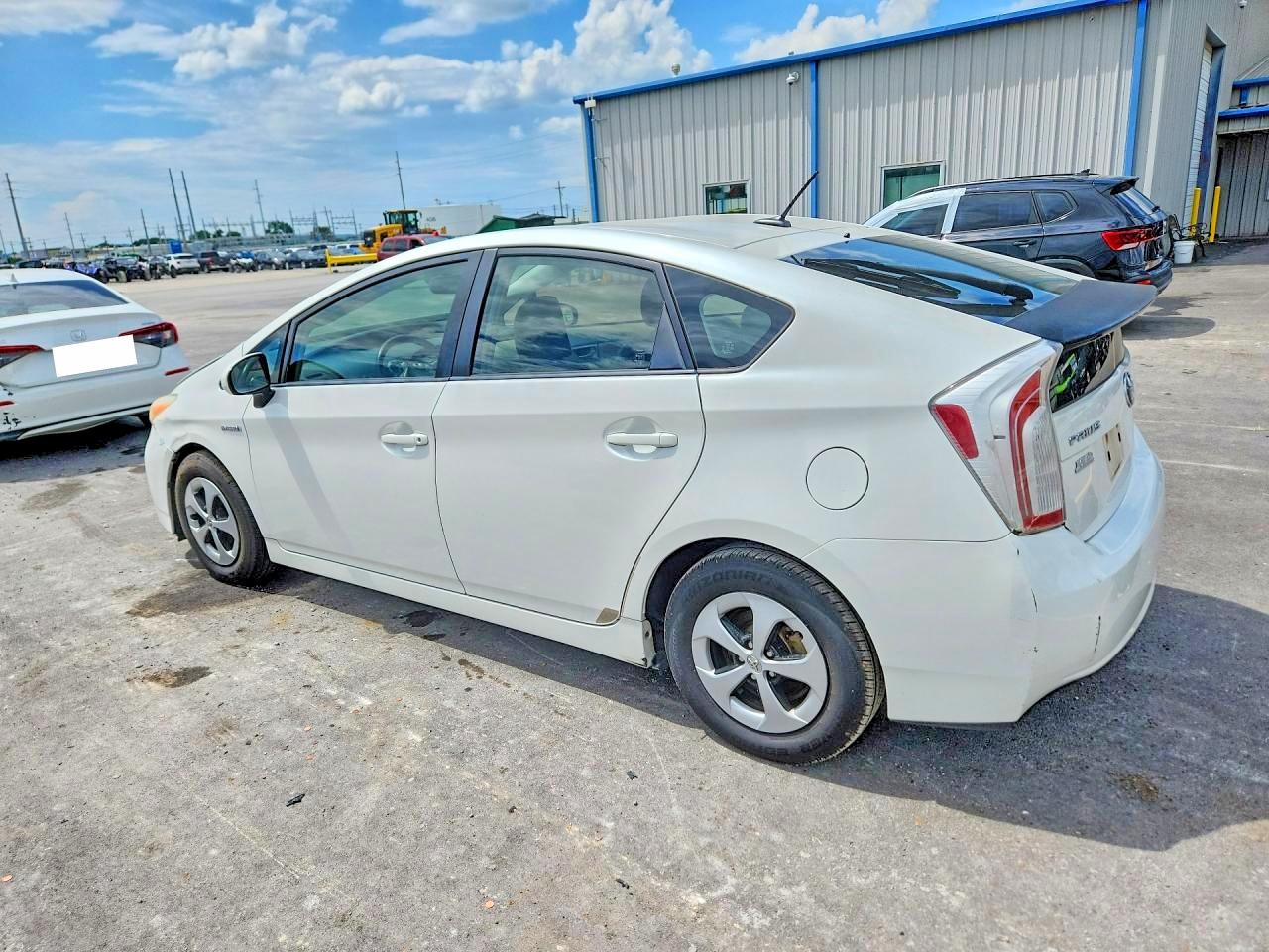 Toyota Prius Four
