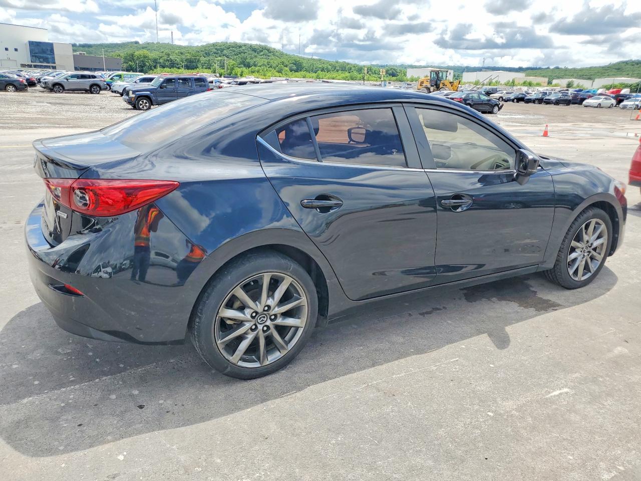 Mazda 3 Touring