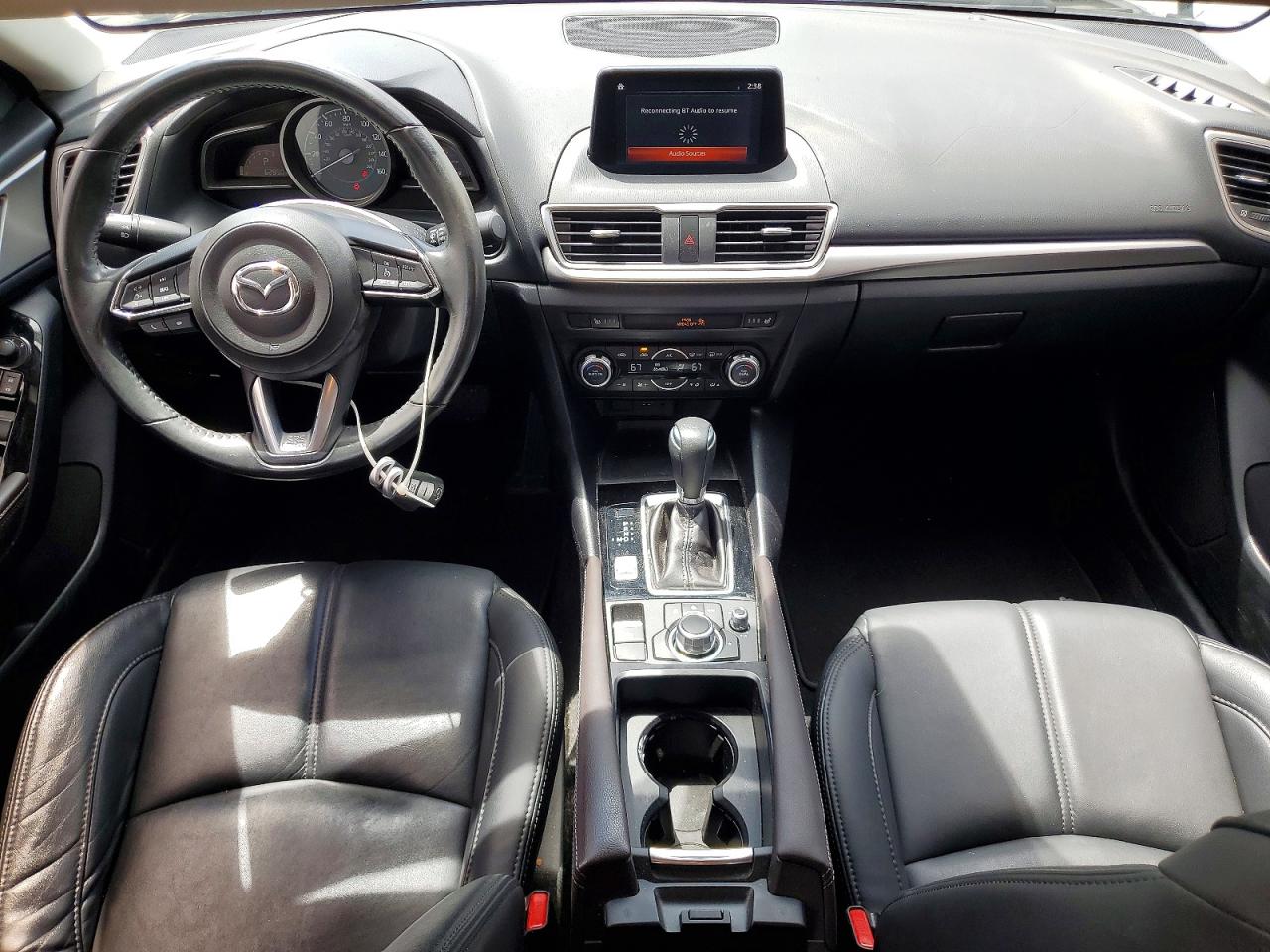Mazda 3 Touring