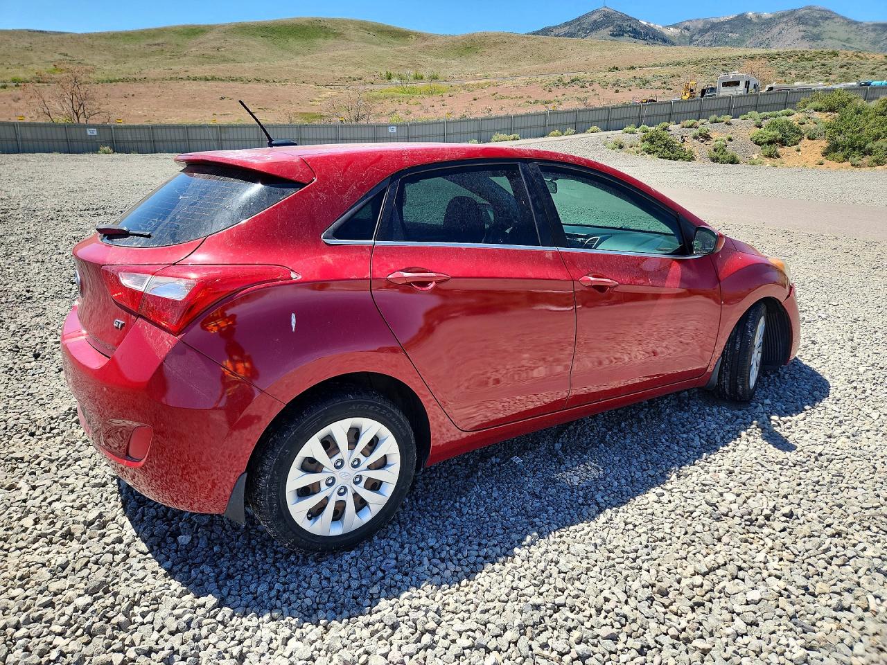 Hyundai ELANTRA Base
