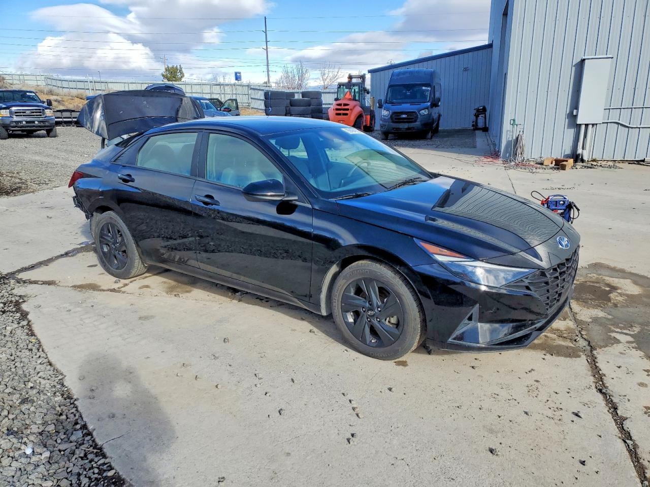 Hyundai ELANTRA Sel