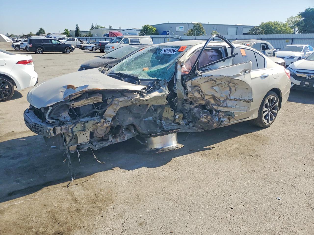 Salvage Honda Accord Image
