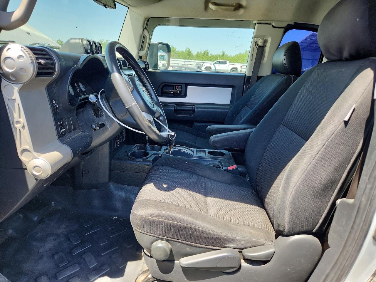 Toyota FJ Cruiser Base