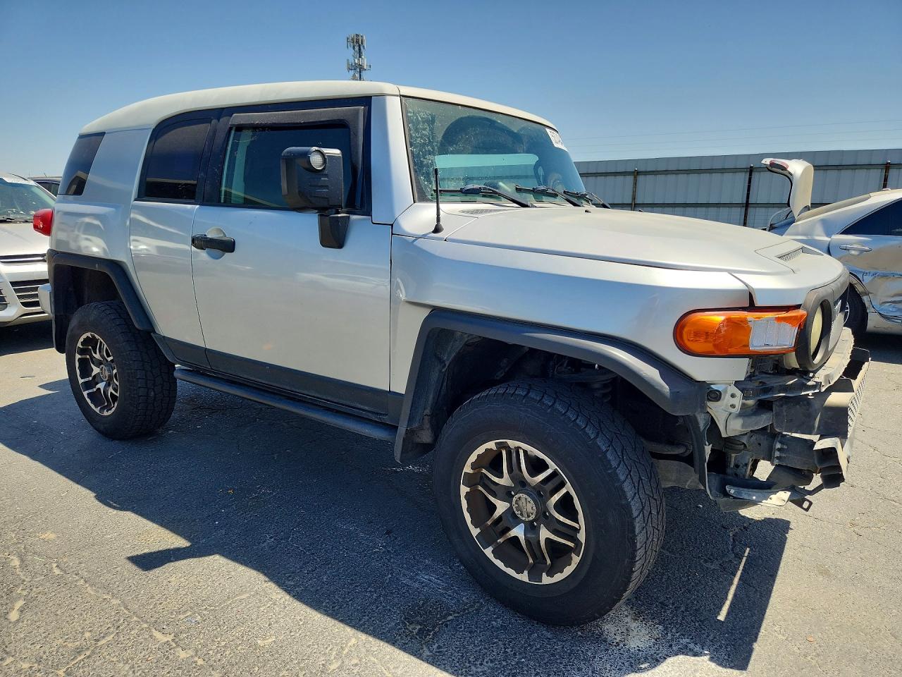 Toyota FJ Cruiser Base