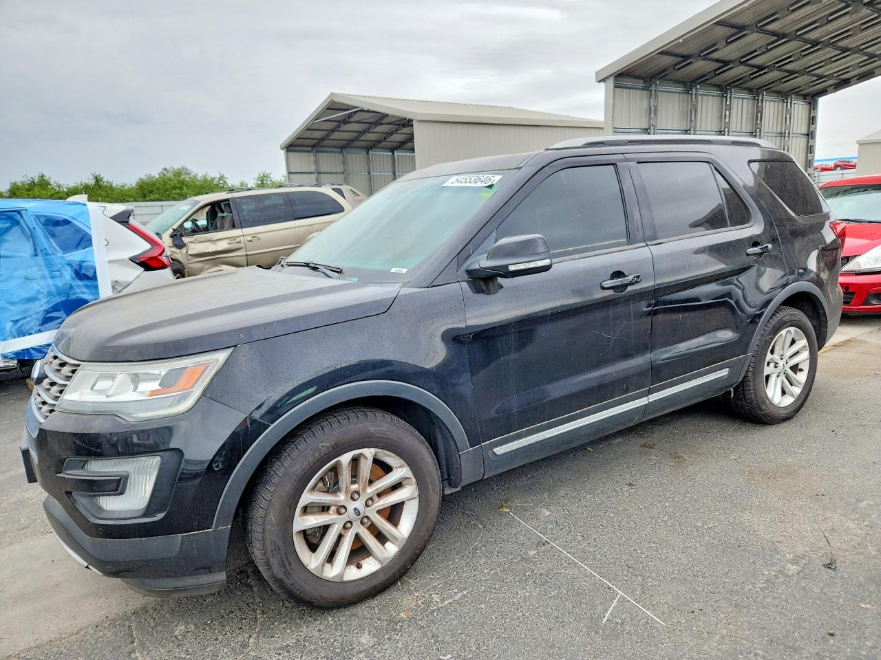 Salvage Ford Explorer Image
