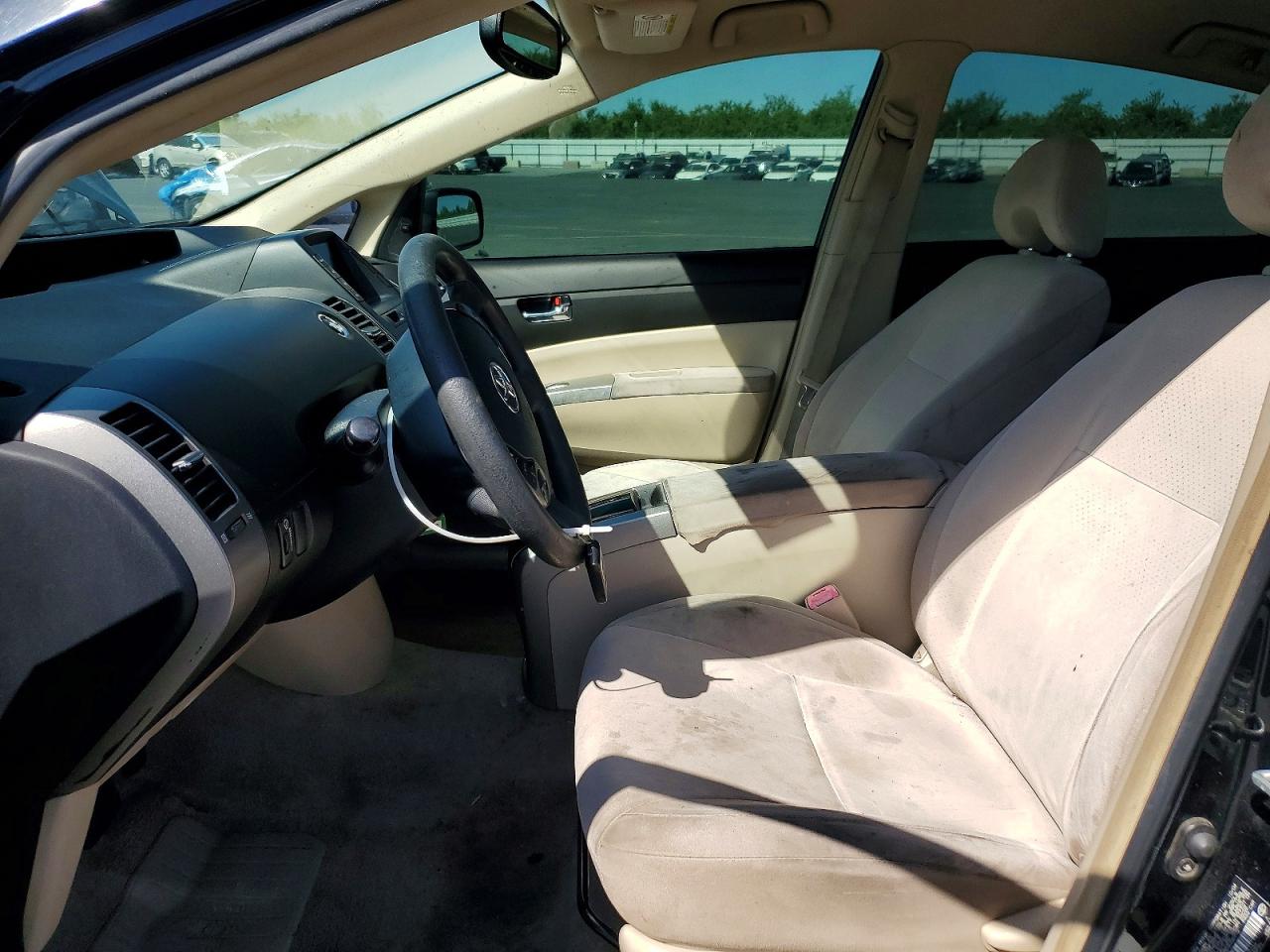 Toyota Prius Base