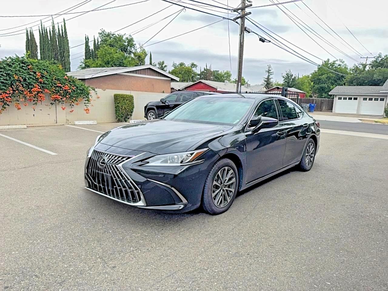 Lexus Es Base