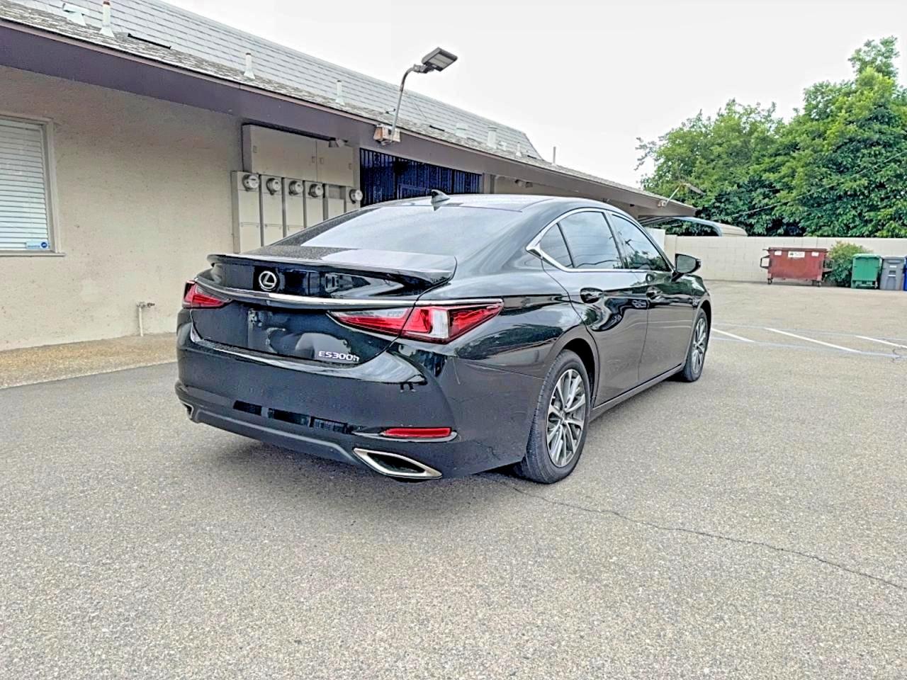 Lexus Es Base