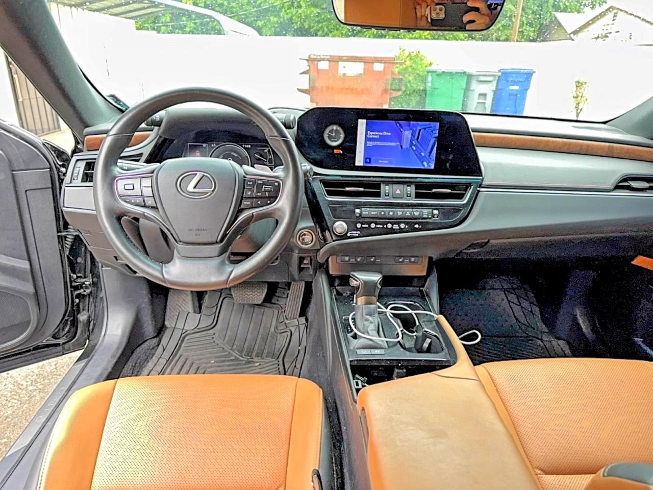 Lexus Es Base
