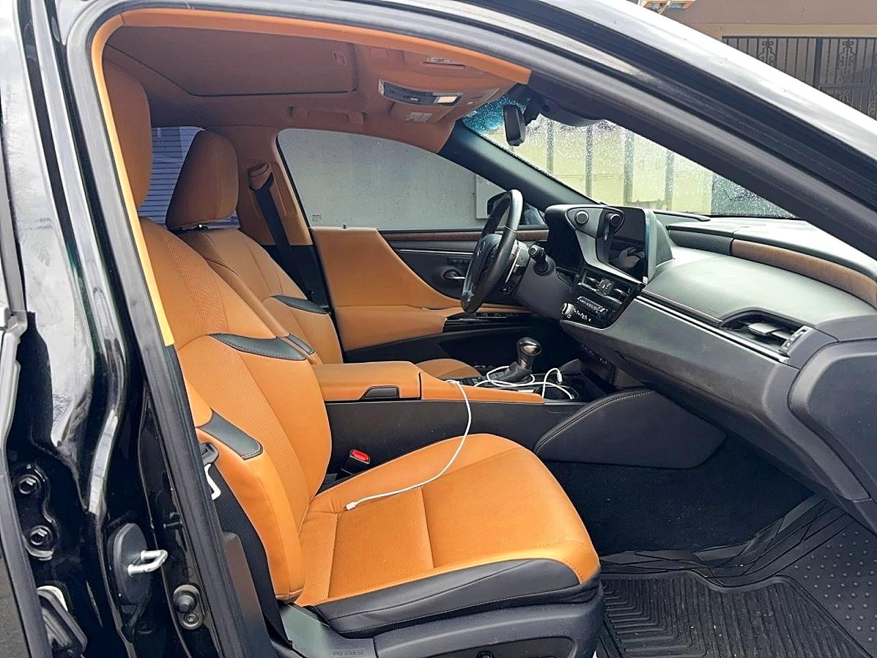 Lexus Es Base