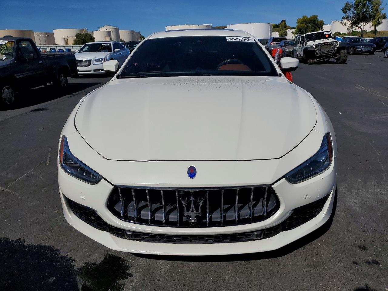 Maserati Ghibli Luxury
