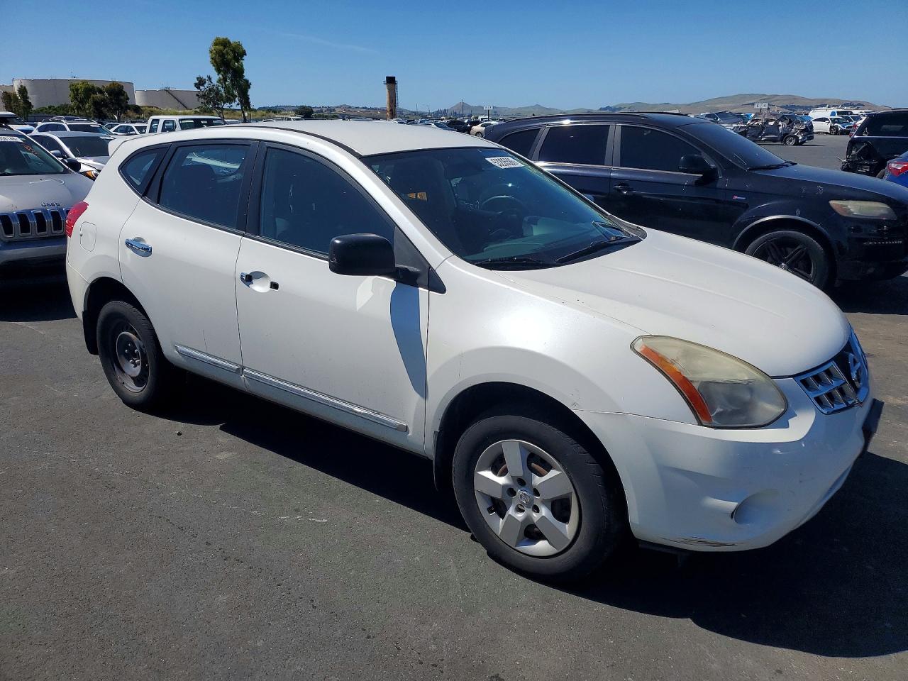 Nissan Rogue S