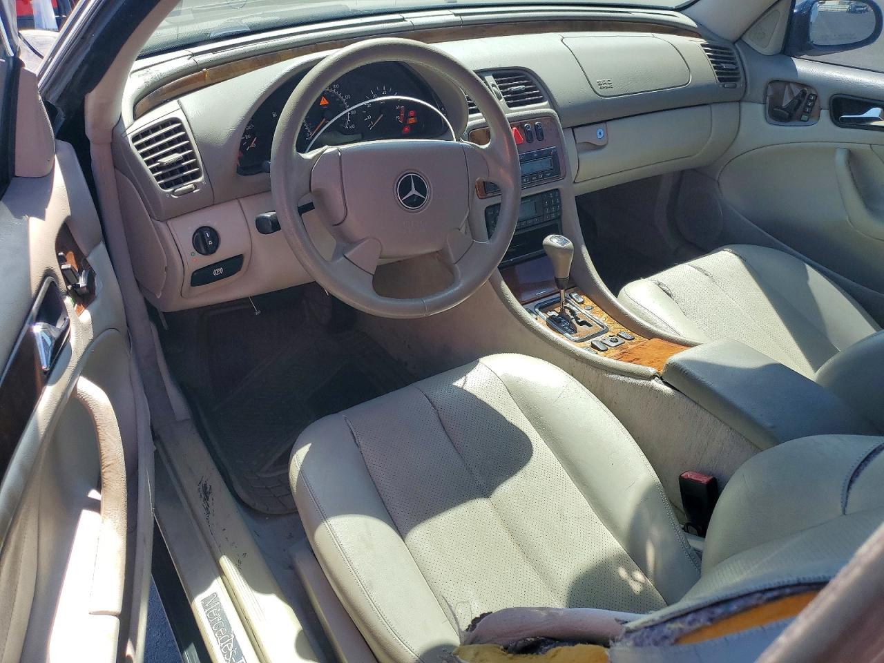 Mercedes-Benz Clk-class 320