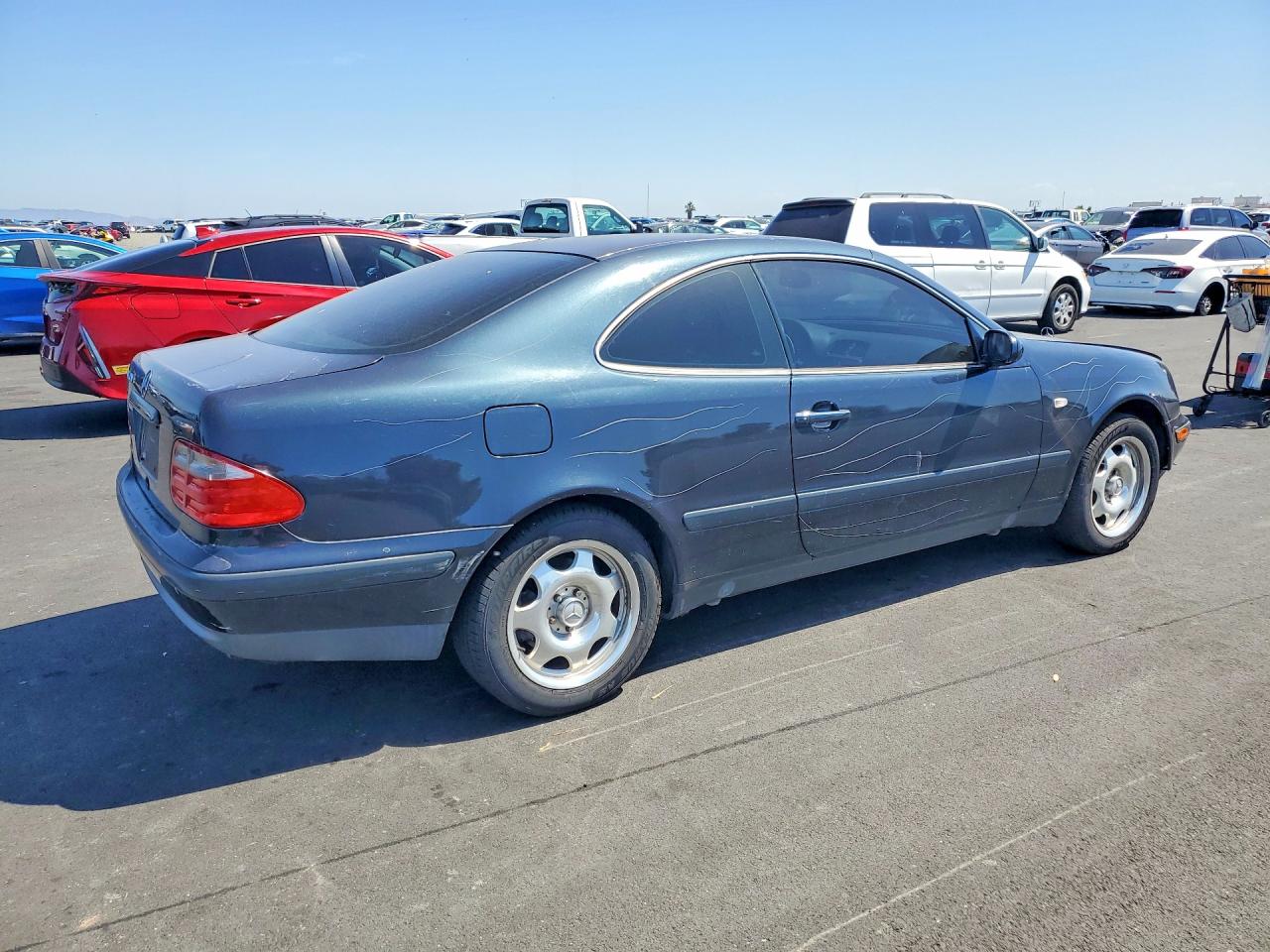 Mercedes-Benz Clk-class 320