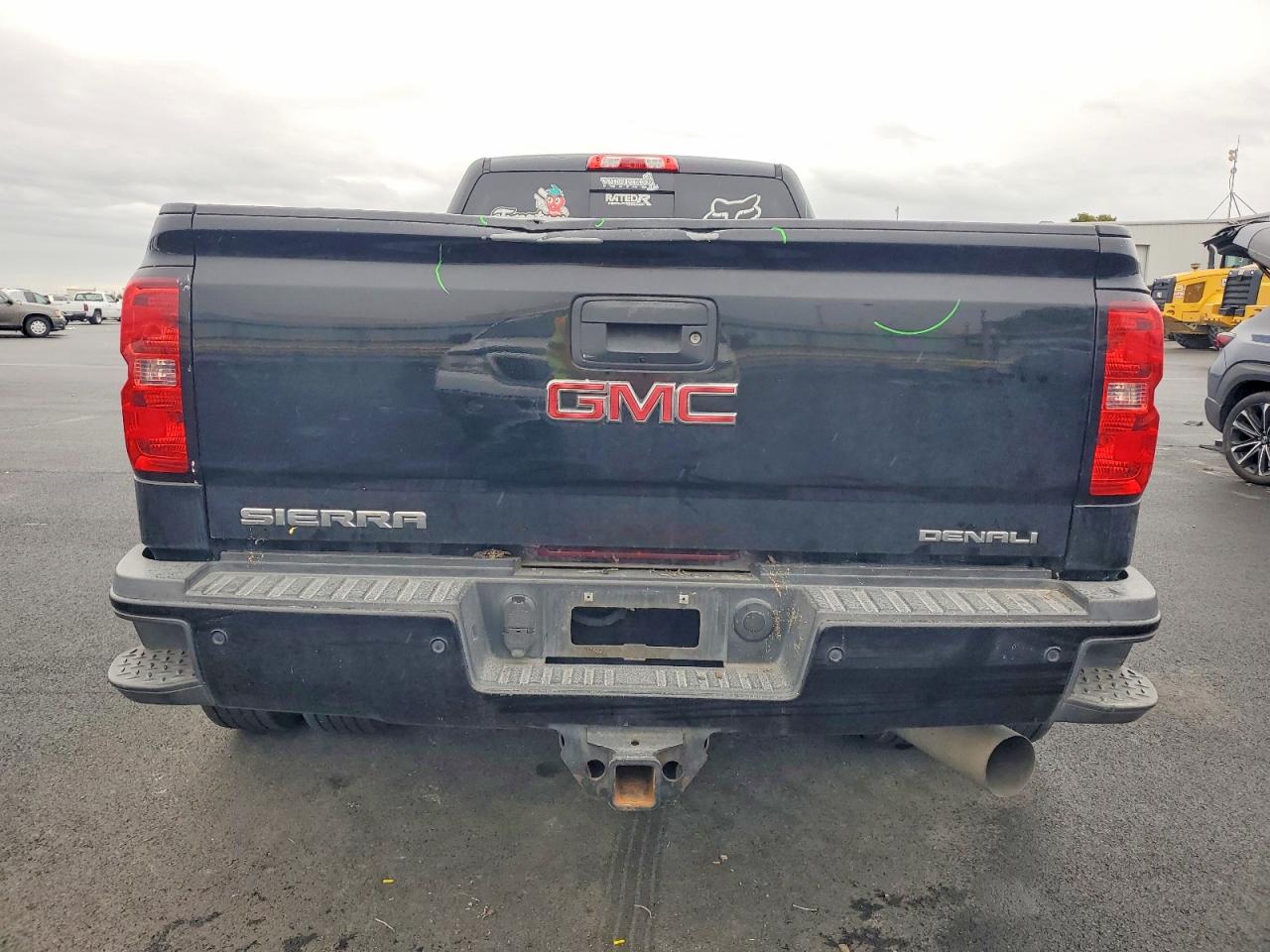GMC Sierra K3500 Denali