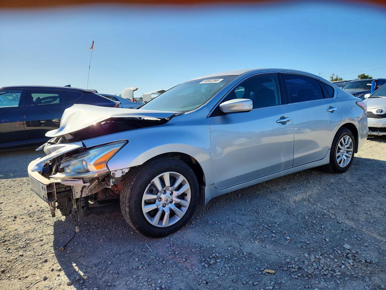 Salvage Nissan Altima Image