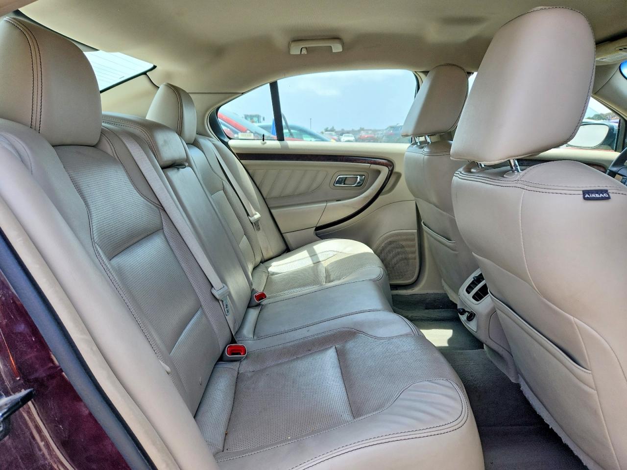 Ford Taurus Limited