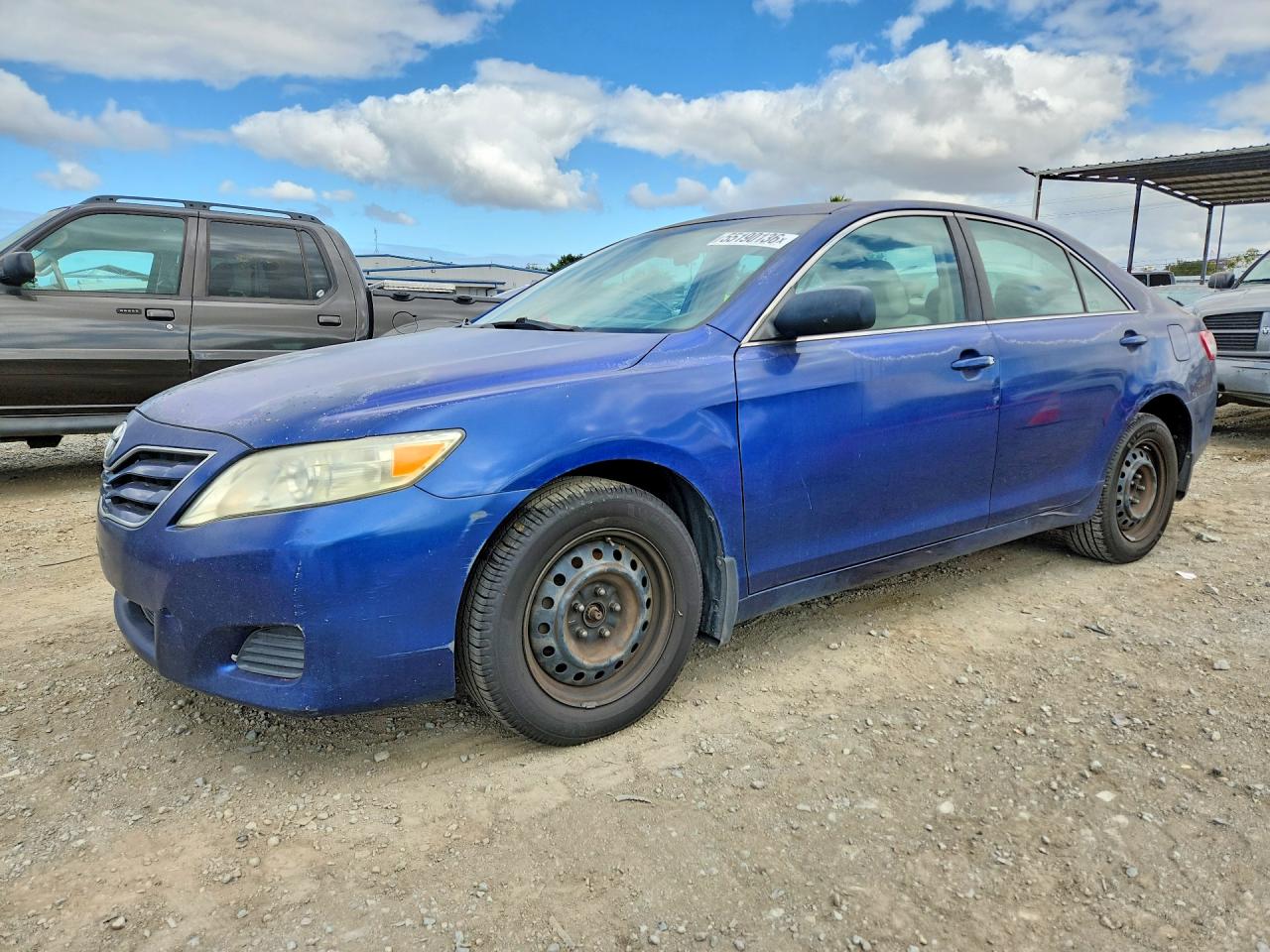 Salvage Toyota Camry Image