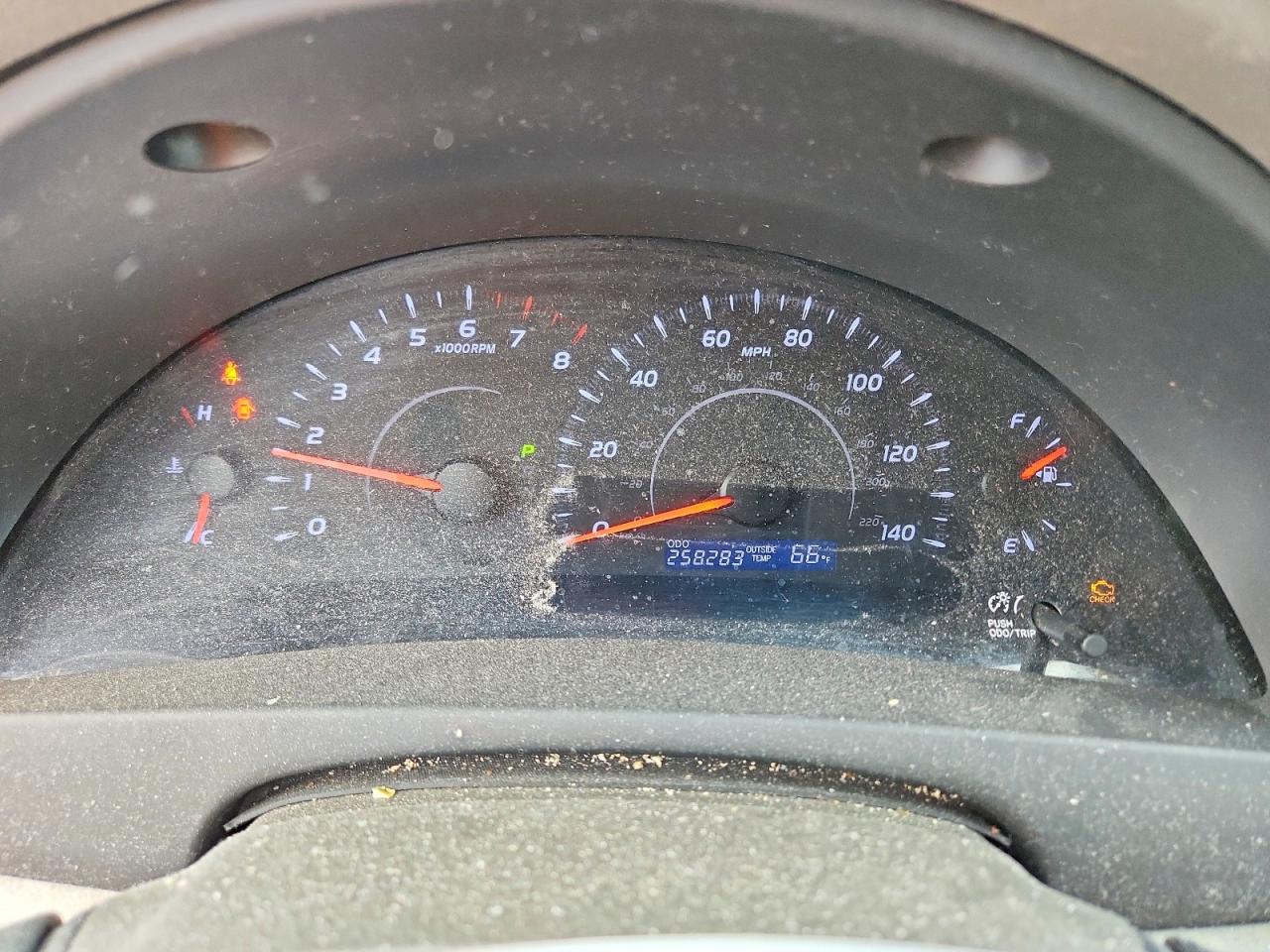 Toyota Camry Le