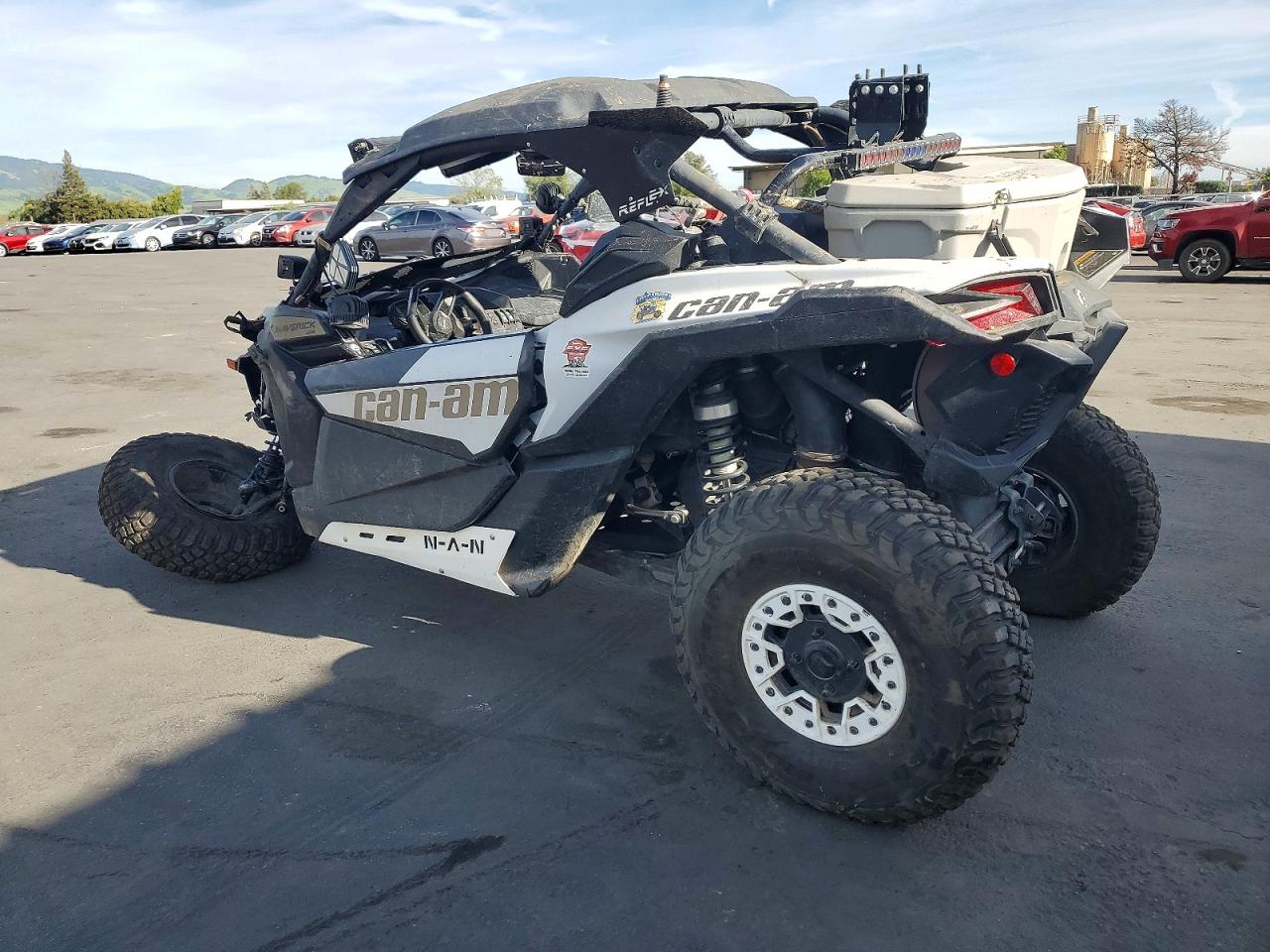 Can-Am Maverick X3 Unknown