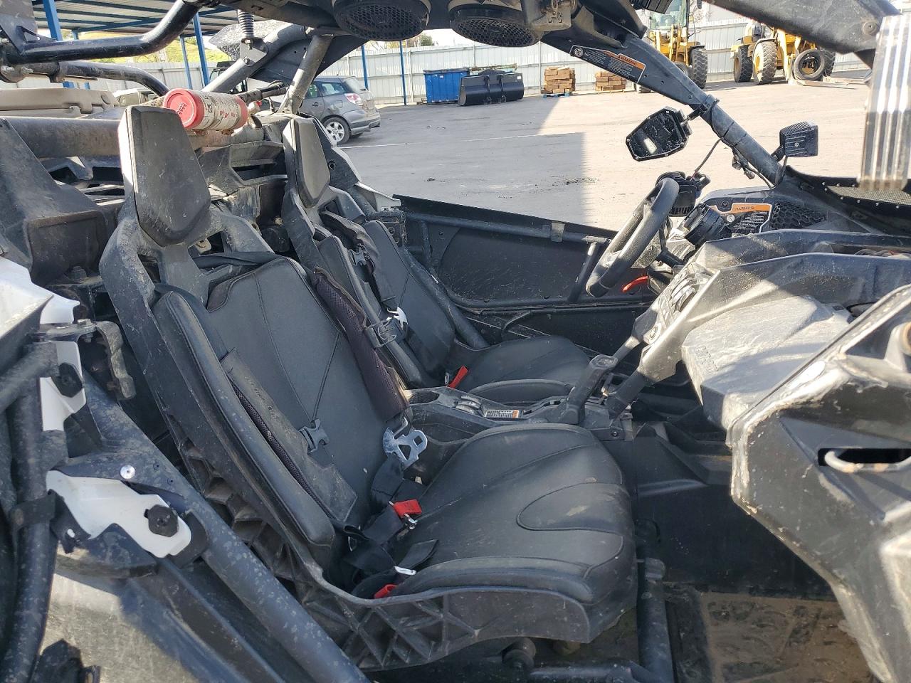 Can-Am Maverick X3 Unknown