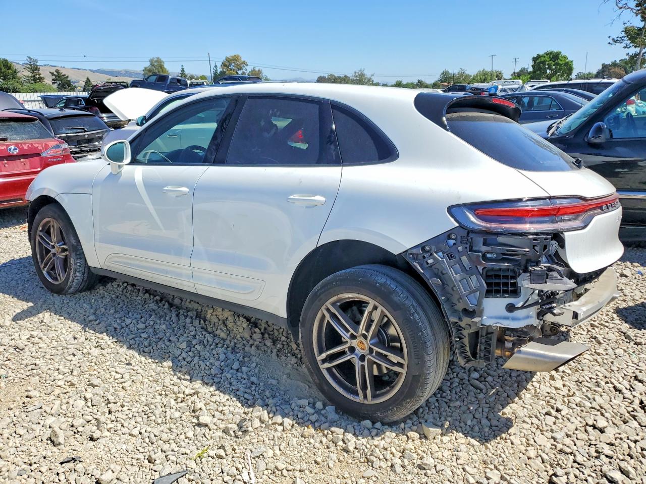 Porsche Macan Base