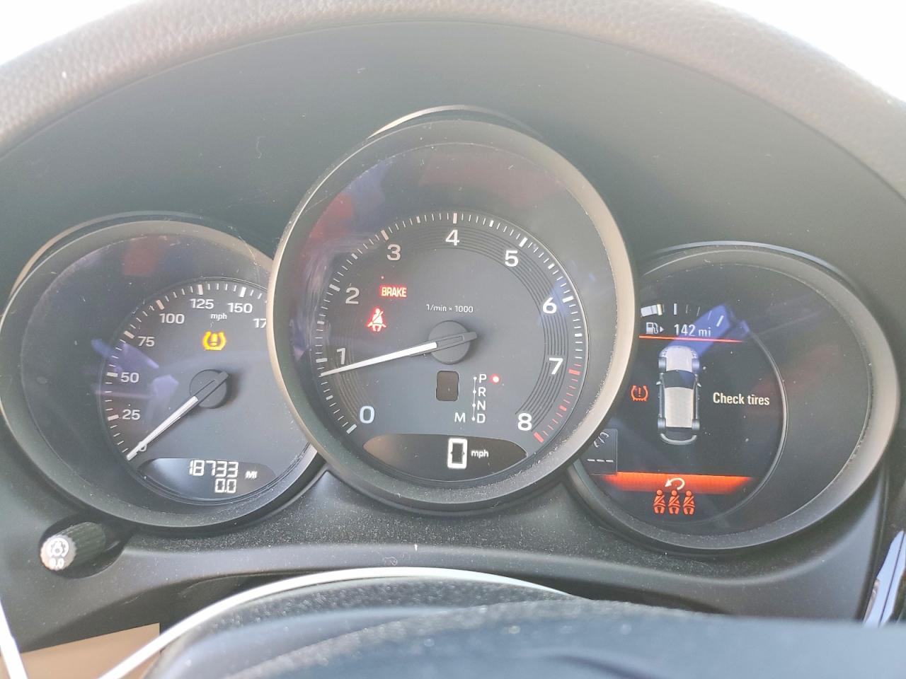 Porsche Macan Base
