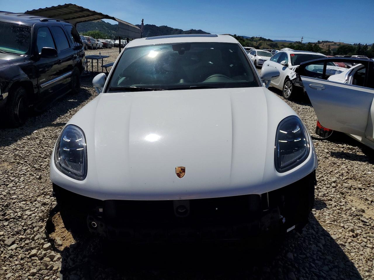 Porsche Macan Base