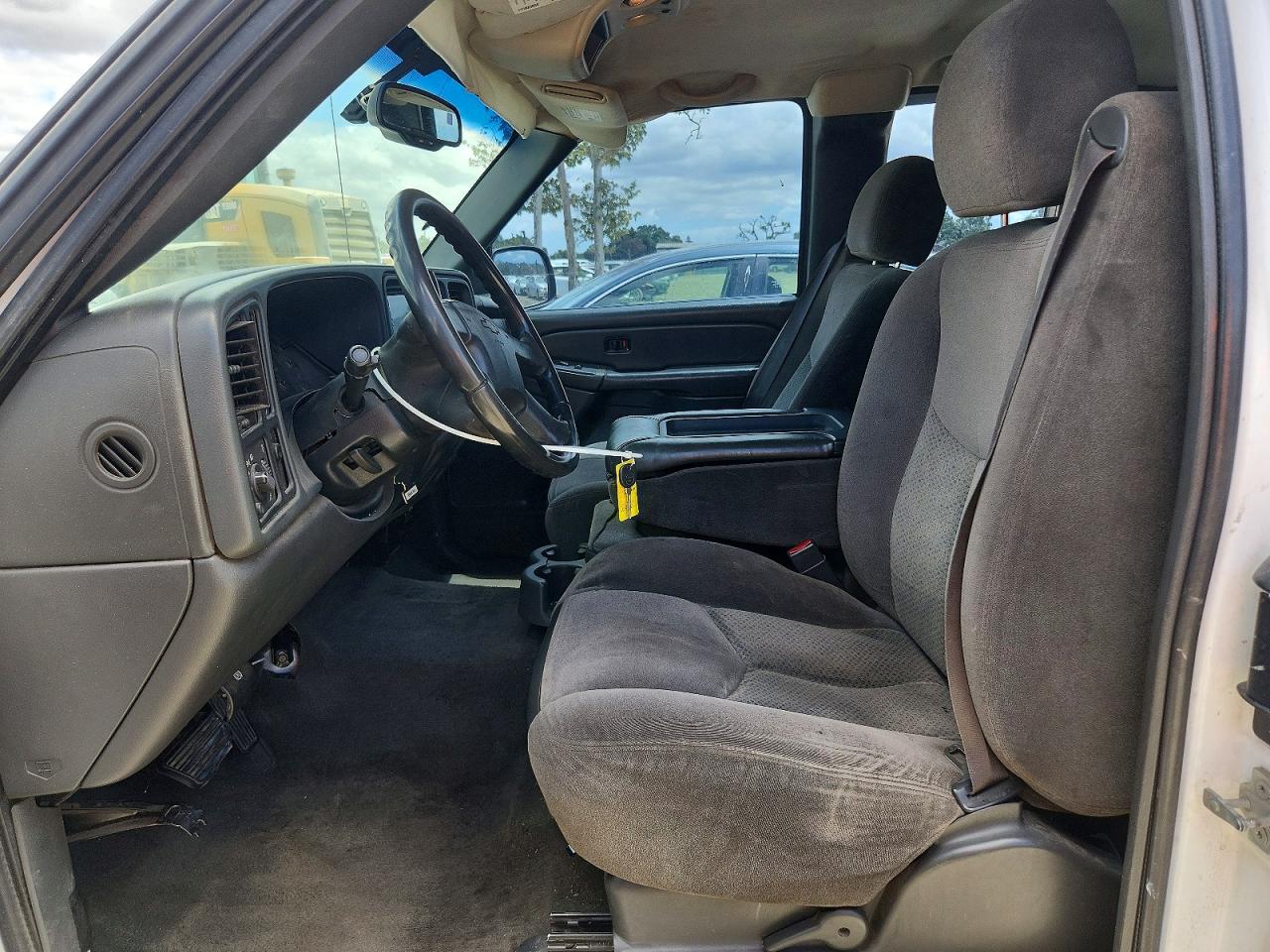 Chevrolet Silverado C1500