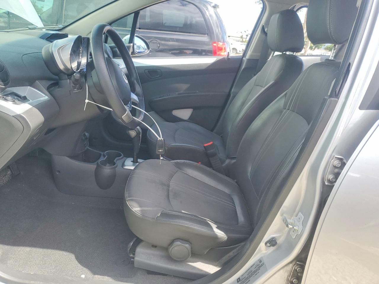 Chevrolet Spark 1lt