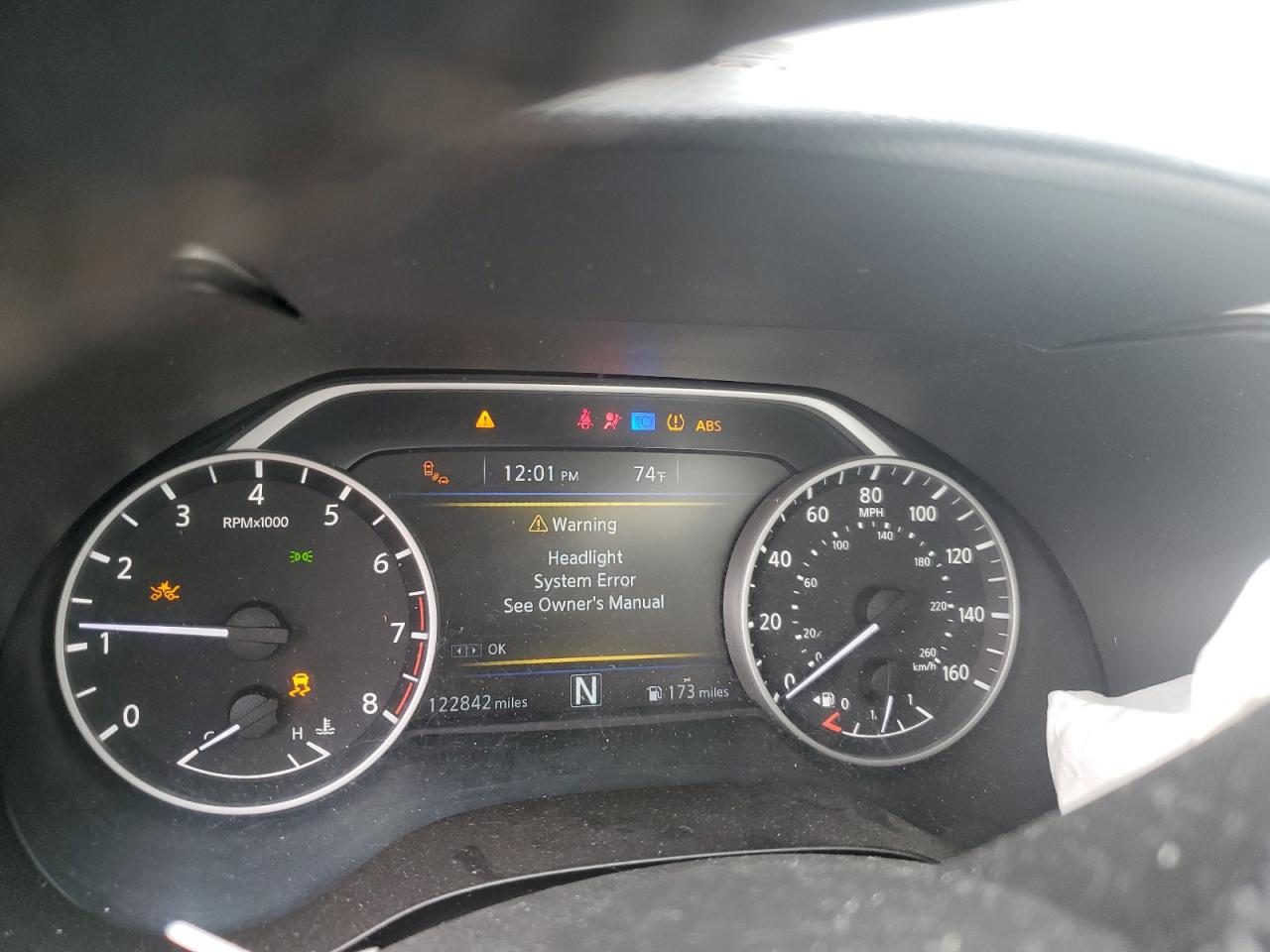 Nissan Maxima S