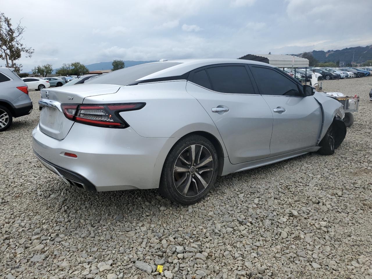 Nissan Maxima S