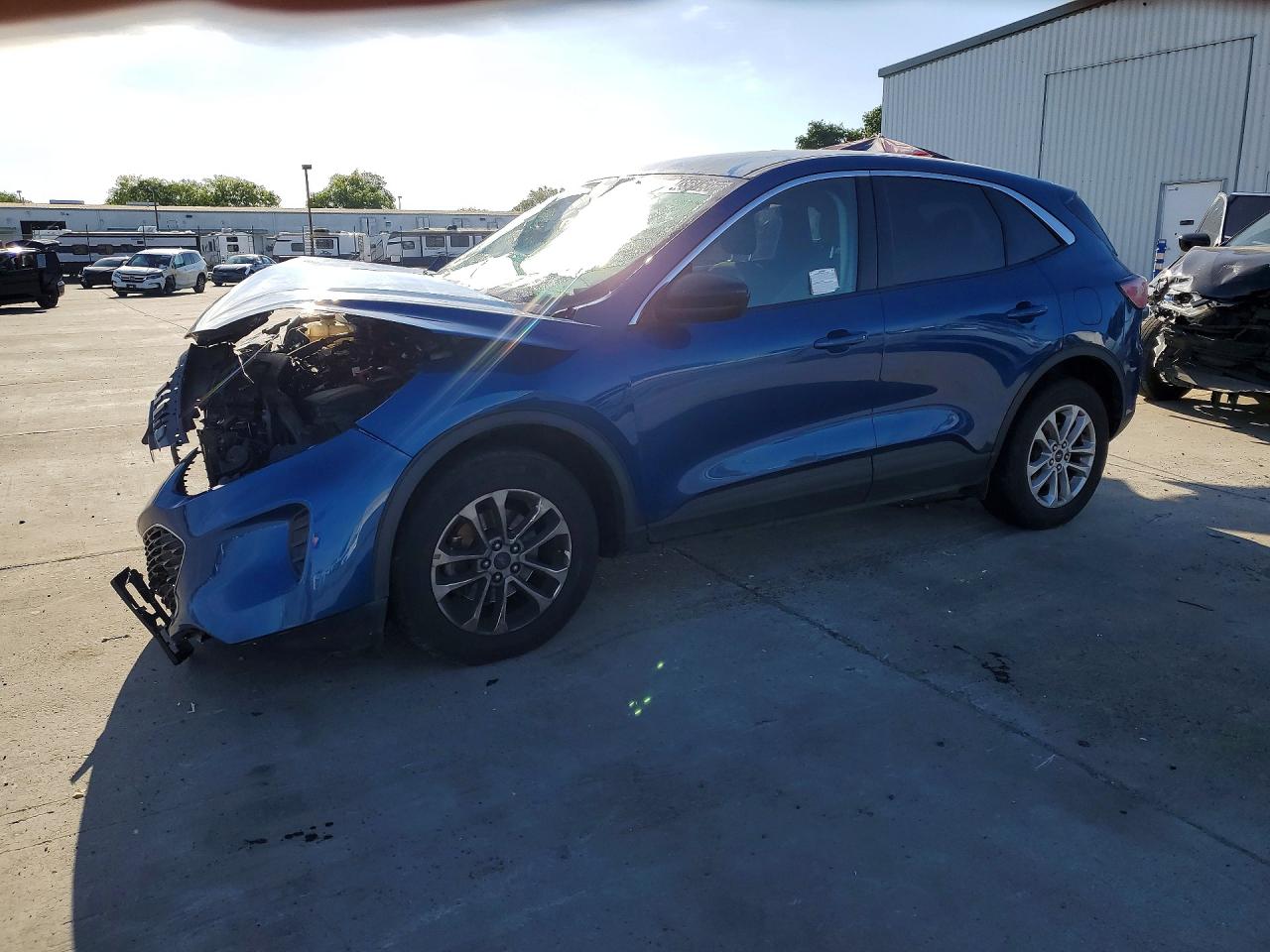 Salvage Ford Escape Image