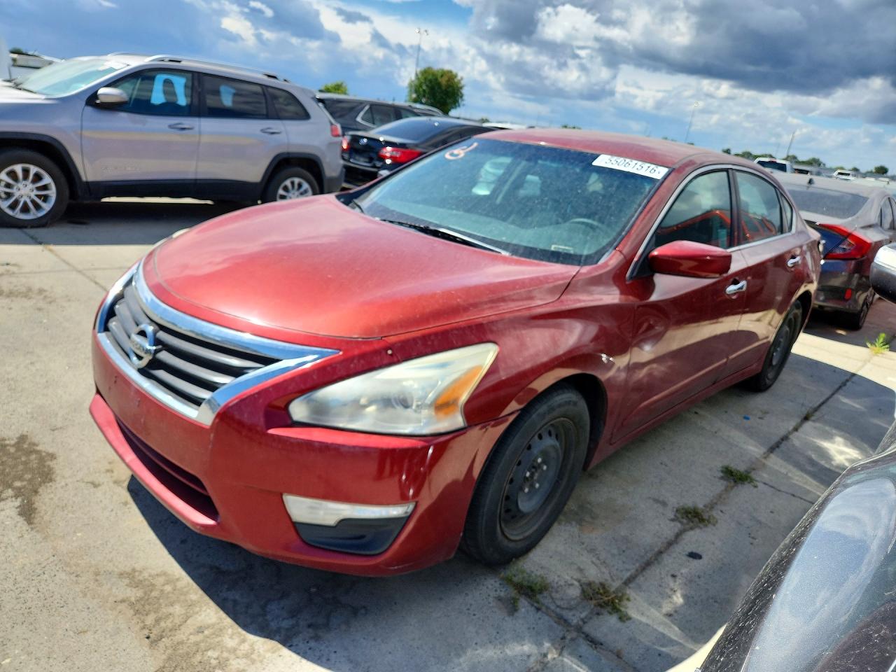 Salvage Nissan Altima Image