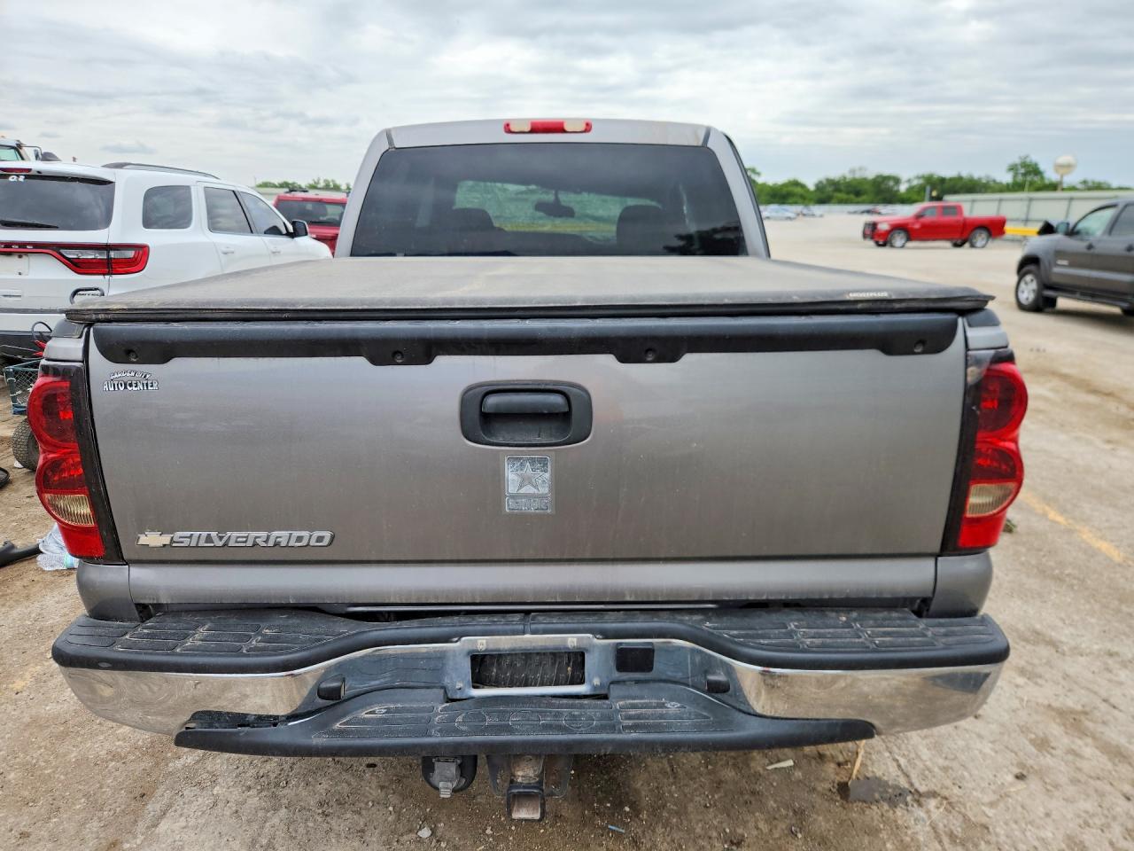 Chevrolet Silverado C1500