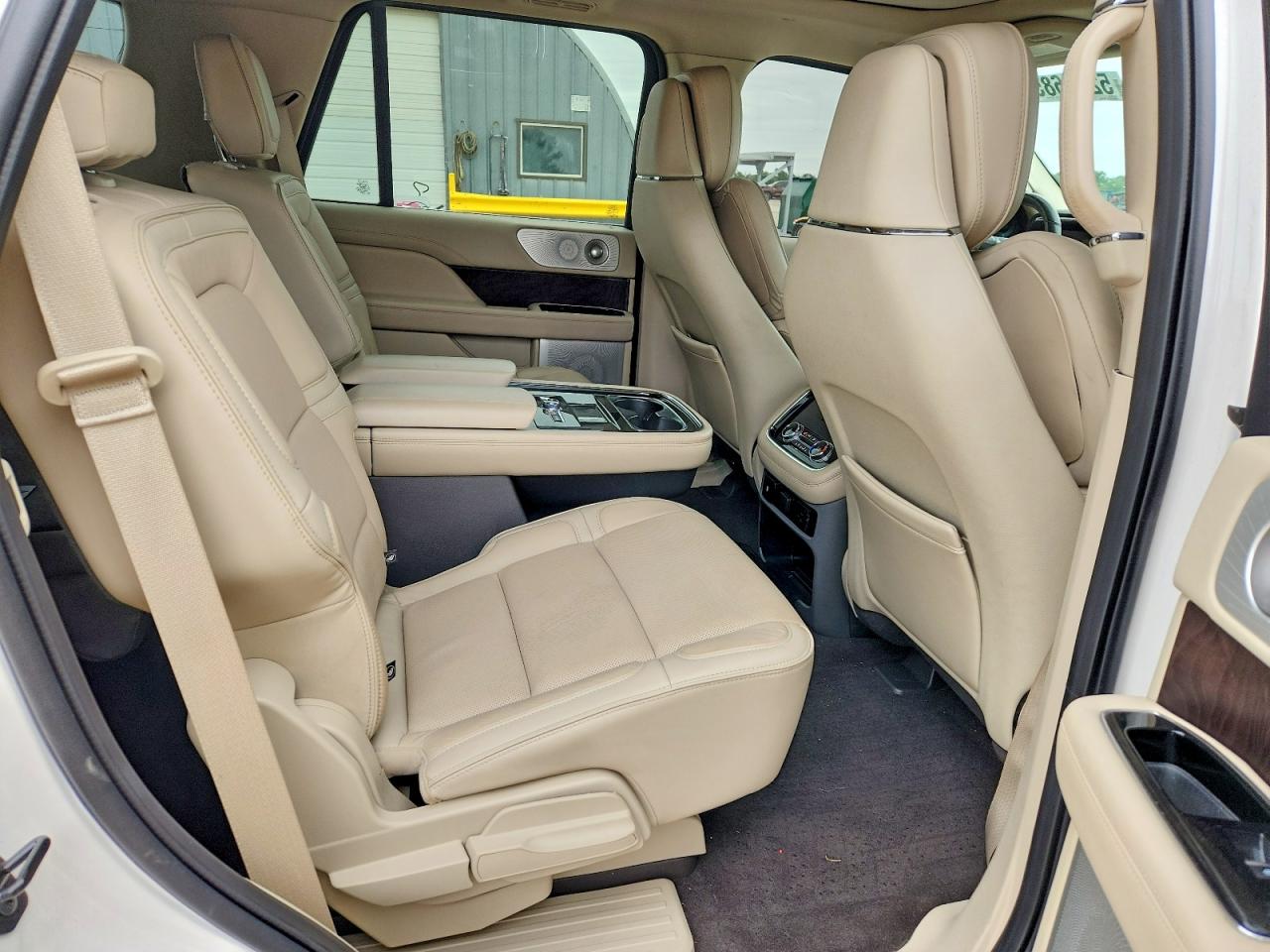 Lincoln Navigator Reserve